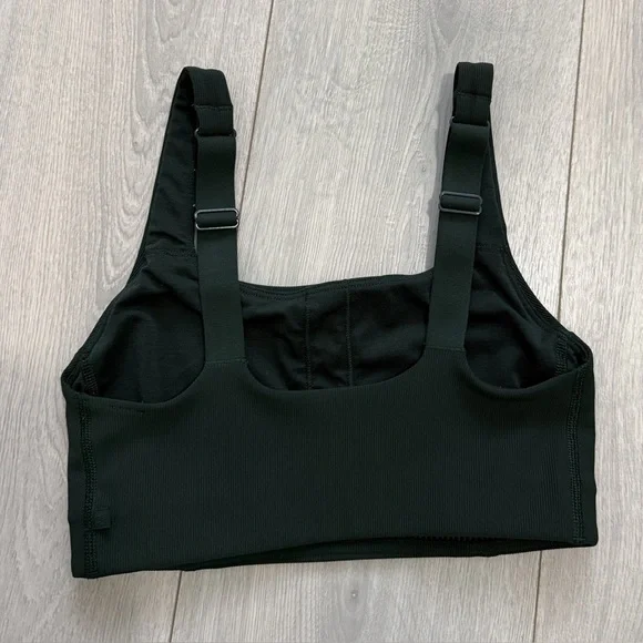 LULULEMON Ribbed Train Bra - Picture 6 of 9